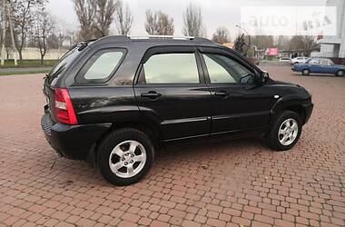 Внедорожник / Кроссовер Kia Sportage 2009 в Каменском