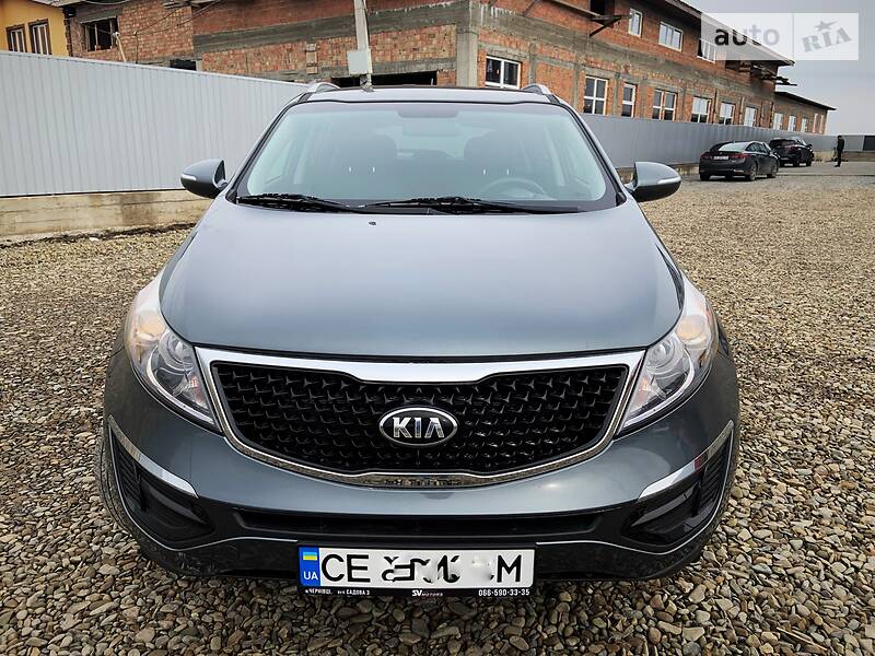 Позашляховик / Кросовер Kia Sportage 2014 в Чернівцях