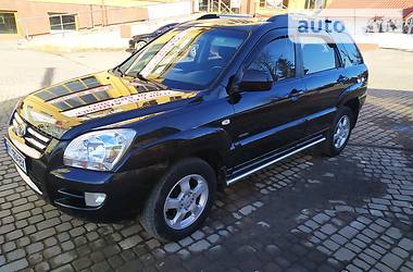 Позашляховик / Кросовер Kia Sportage 2008 в 
