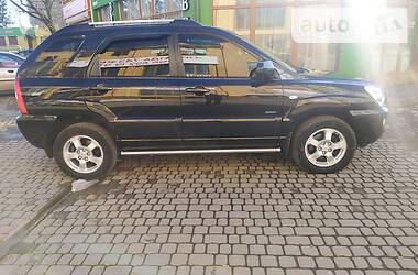Позашляховик / Кросовер Kia Sportage 2008 в 