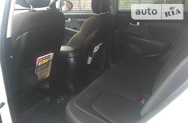 Позашляховик / Кросовер Kia Sportage 2012 в 
