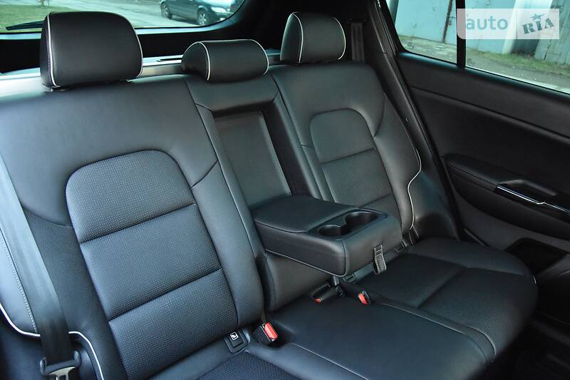 Позашляховик / Кросовер Kia Sportage 2016 в Львові фото 70 Позашляховик / Кросовер Kia Sportage 2016 в Львові