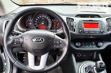 Внедорожник / Кроссовер Kia Sportage 2013 в Житомире