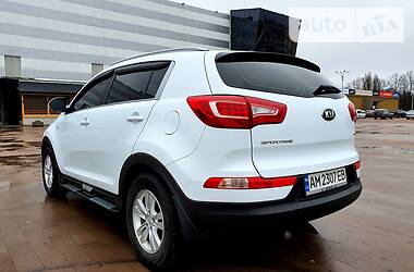 Внедорожник / Кроссовер Kia Sportage 2013 в Житомире