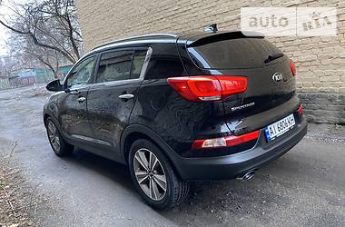 Позашляховик / Кросовер Kia Sportage 2014 в 