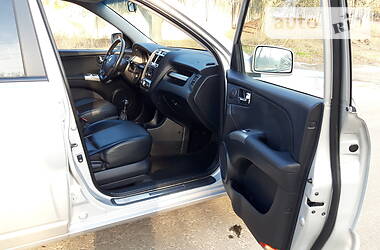 Позашляховик / Кросовер Kia Sportage 2007 в 