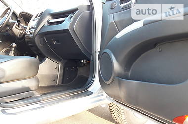 Позашляховик / Кросовер Kia Sportage 2007 в 