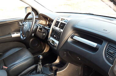 Позашляховик / Кросовер Kia Sportage 2007 в 