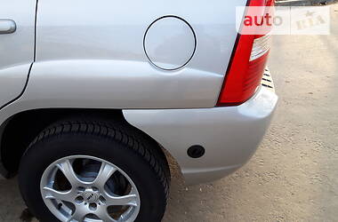 Позашляховик / Кросовер Kia Sportage 2007 в 