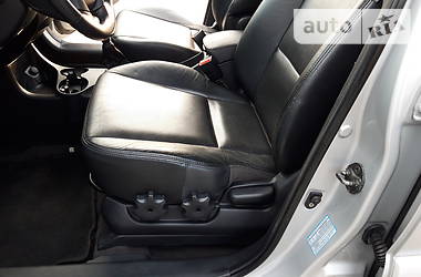 Позашляховик / Кросовер Kia Sportage 2007 в 