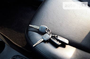 Позашляховик / Кросовер Kia Sportage 2007 в 