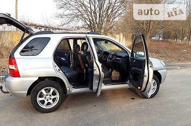 Позашляховик / Кросовер Kia Sportage 2007 в 
