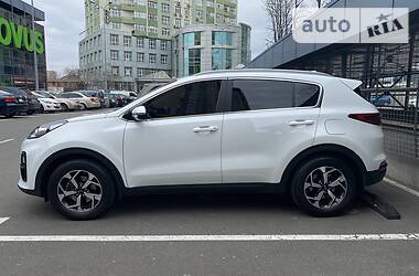 Позашляховик / Кросовер Kia Sportage 2018 в 