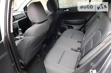 Позашляховик / Кросовер Kia Sportage 2017 в 