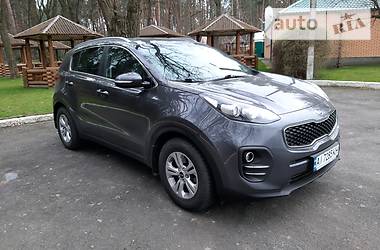 Позашляховик / Кросовер Kia Sportage 2017 в 