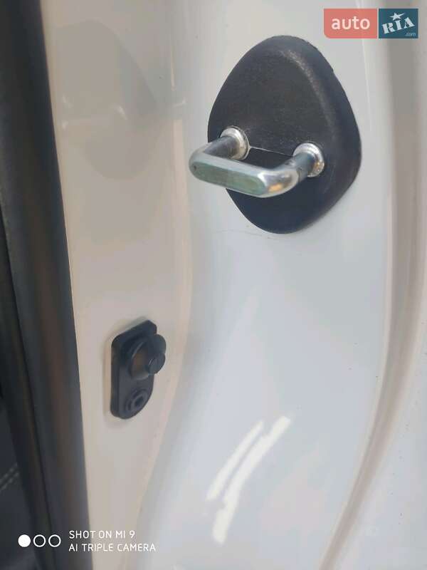 Позашляховик / Кросовер Kia Sportage 2014 в Золочеві фото 26 Позашляховик / Кросовер Kia Sportage 2014 в Золочеві