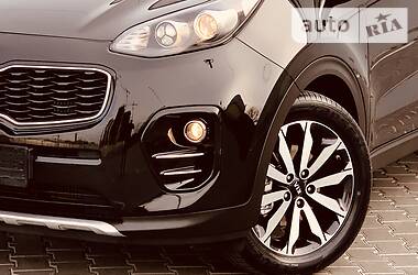 Позашляховик / Кросовер Kia Sportage 2016 в 