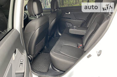 Позашляховик / Кросовер Kia Sportage 2015 в 