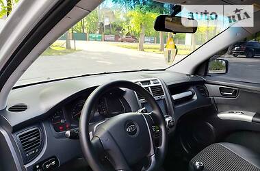 Позашляховик / Кросовер Kia Sportage 2007 в 
