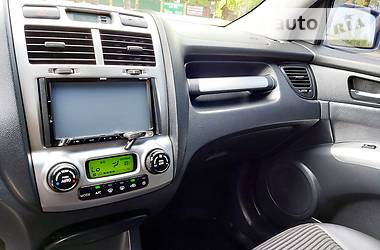 Позашляховик / Кросовер Kia Sportage 2007 в 