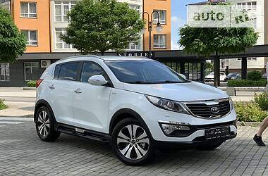 Внедорожник / Кроссовер Kia Sportage 2012 в Ивано-Франковске