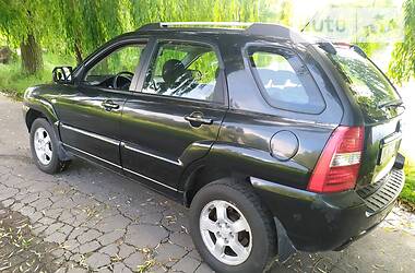 Позашляховик / Кросовер Kia Sportage 2008 в 