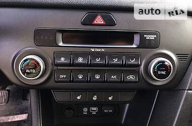 Позашляховик / Кросовер Kia Sportage 2017 в 