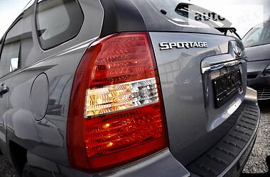 Позашляховик / Кросовер Kia Sportage 2007 в 
