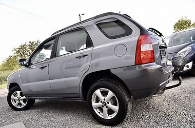 Позашляховик / Кросовер Kia Sportage 2007 в 