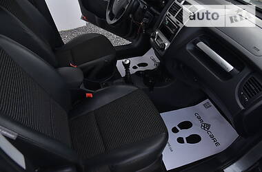 Позашляховик / Кросовер Kia Sportage 2007 в 