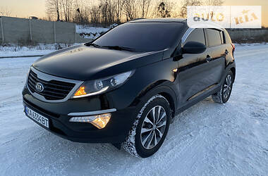 Внедорожник / Кроссовер Kia Sportage 2012 в Киеве