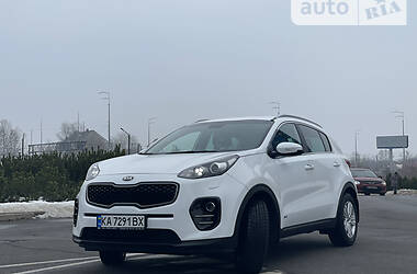 Внедорожник / Кроссовер Kia Sportage 2017 в Киеве