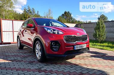 Позашляховик / Кросовер Kia Sportage 2017 в Києві