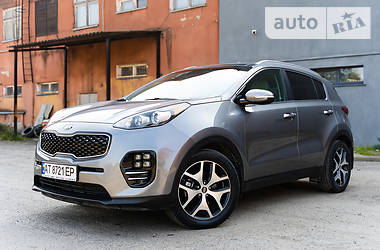 Внедорожник / Кроссовер Kia Sportage 2016 в Ивано-Франковске