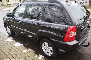 Позашляховик / Кросовер Kia Sportage 2009 в Харкові