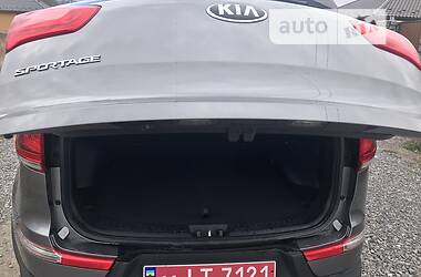 Внедорожник / Кроссовер Kia Sportage 2015 в 