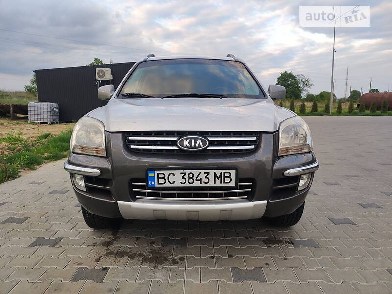 Внедорожник / Кроссовер Kia Sportage 2005 в Яворове