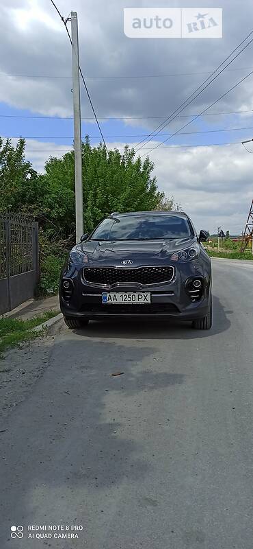 Внедорожник / Кроссовер Kia Sportage 2016 в Киеве