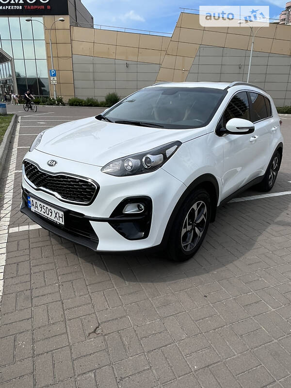 Внедорожник / Кроссовер Kia Sportage 2018 в 