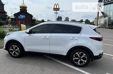 Внедорожник / Кроссовер Kia Sportage 2018 в 