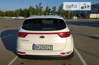 Позашляховик / Кросовер Kia Sportage 2016 в 