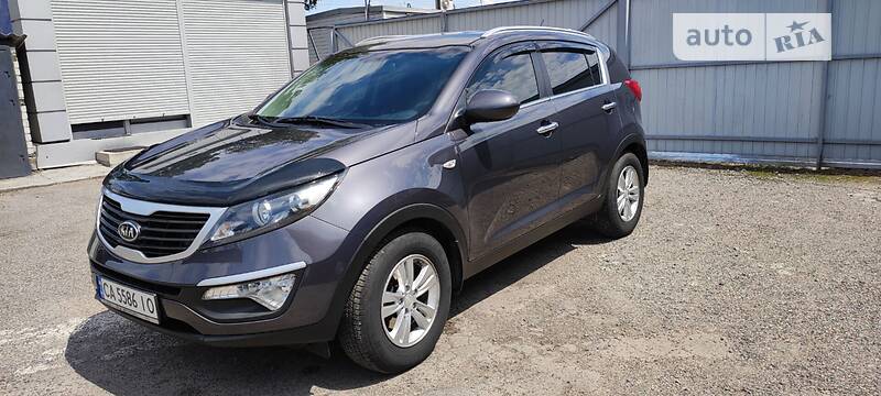 Позашляховик / Кросовер Kia Sportage 2012 в Черкасах