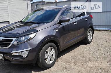 Позашляховик / Кросовер Kia Sportage 2012 в Черкасах