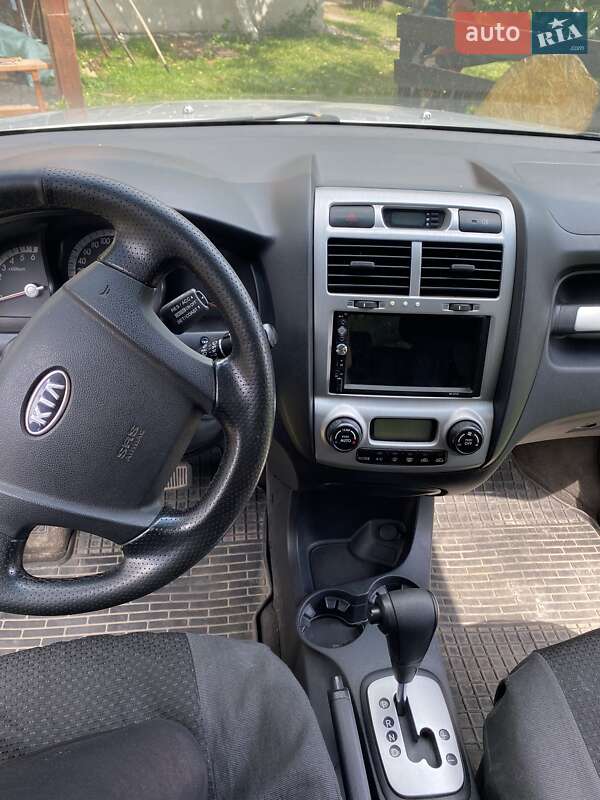 Внедорожник / Кроссовер Kia Sportage 2008 в Ровно фото 3 Внедорожник / Кроссовер Kia Sportage 2008 в Ровно