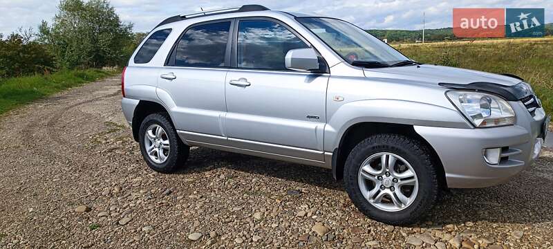 Позашляховик / Кросовер Kia Sportage 2007 в Калуші