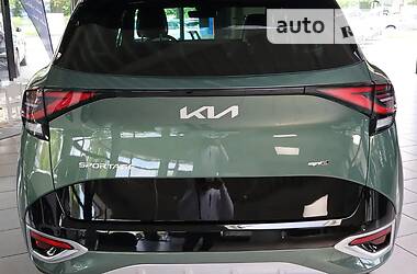 Позашляховик / Кросовер Kia Sportage 2022 в 