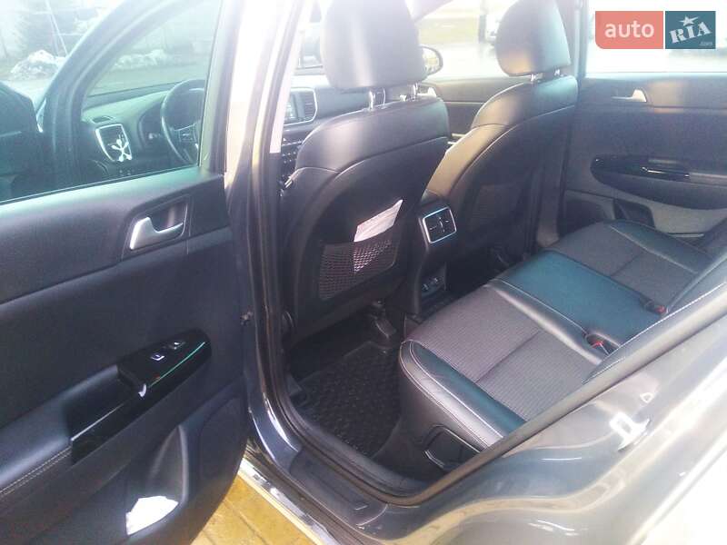 Позашляховик / Кросовер Kia Sportage 2018 в Козятині