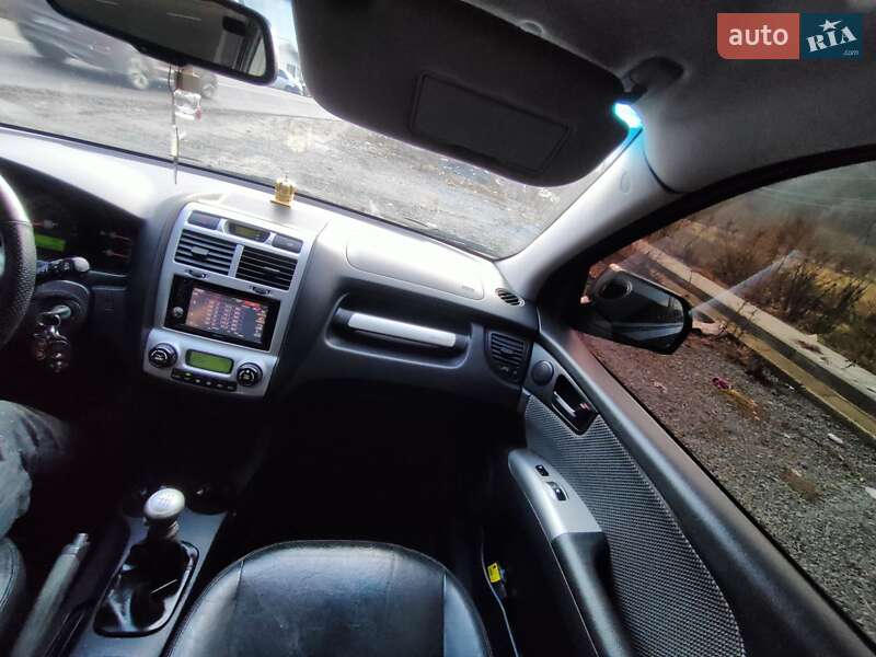 Позашляховик / Кросовер Kia Sportage 2008 в Міжгір'ї