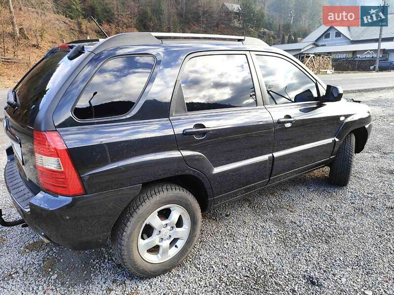 Позашляховик / Кросовер Kia Sportage 2008 в Міжгір'ї