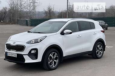 Позашляховик / Кросовер Kia Sportage 2019 в 